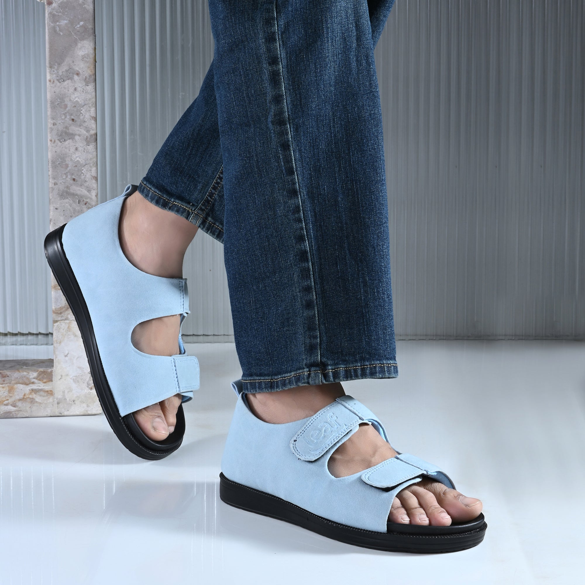 Diabetic Comfy-Pro Snow Sandal for reduction of burning and loss of sensation. 2 straps Blue
